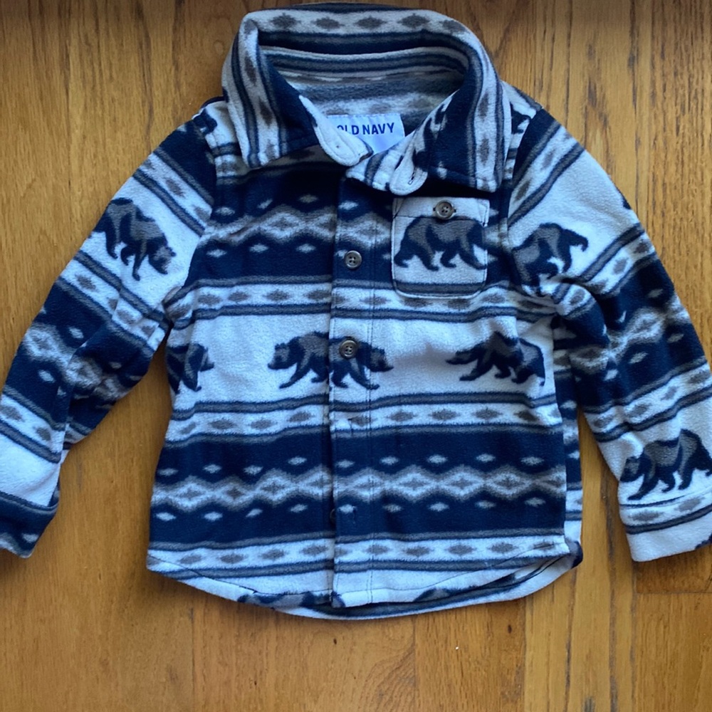 Old Navy button down fleece bears